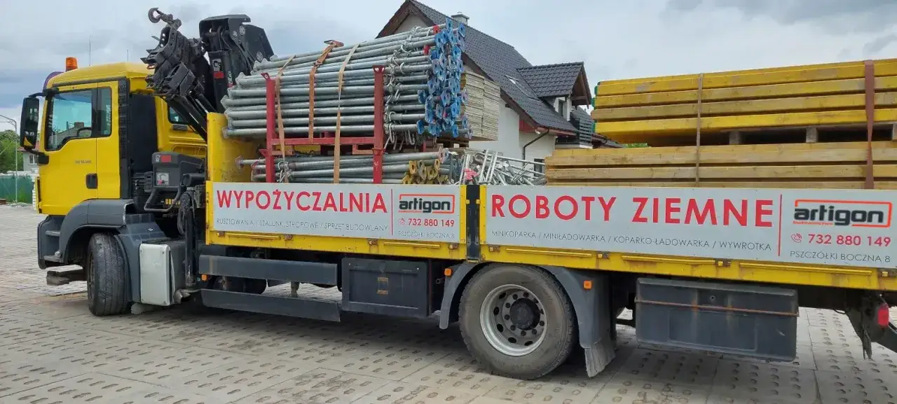 usługi transportu rusztowań