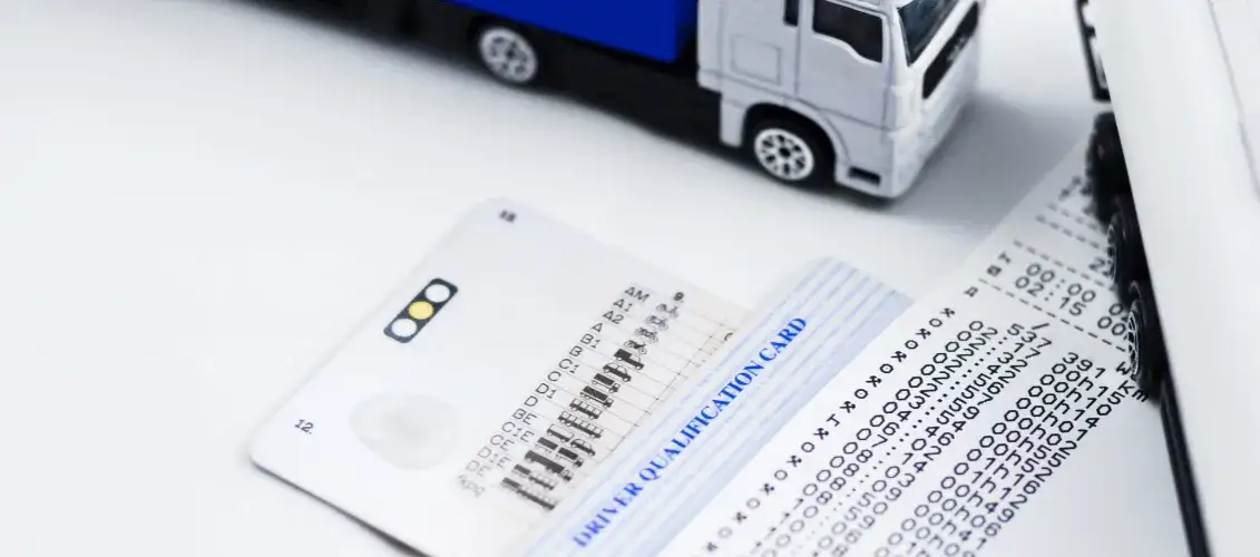 Zdjęcie Jak opisać przekroczony czas pracy kierowcy zgodnie z przepisami?