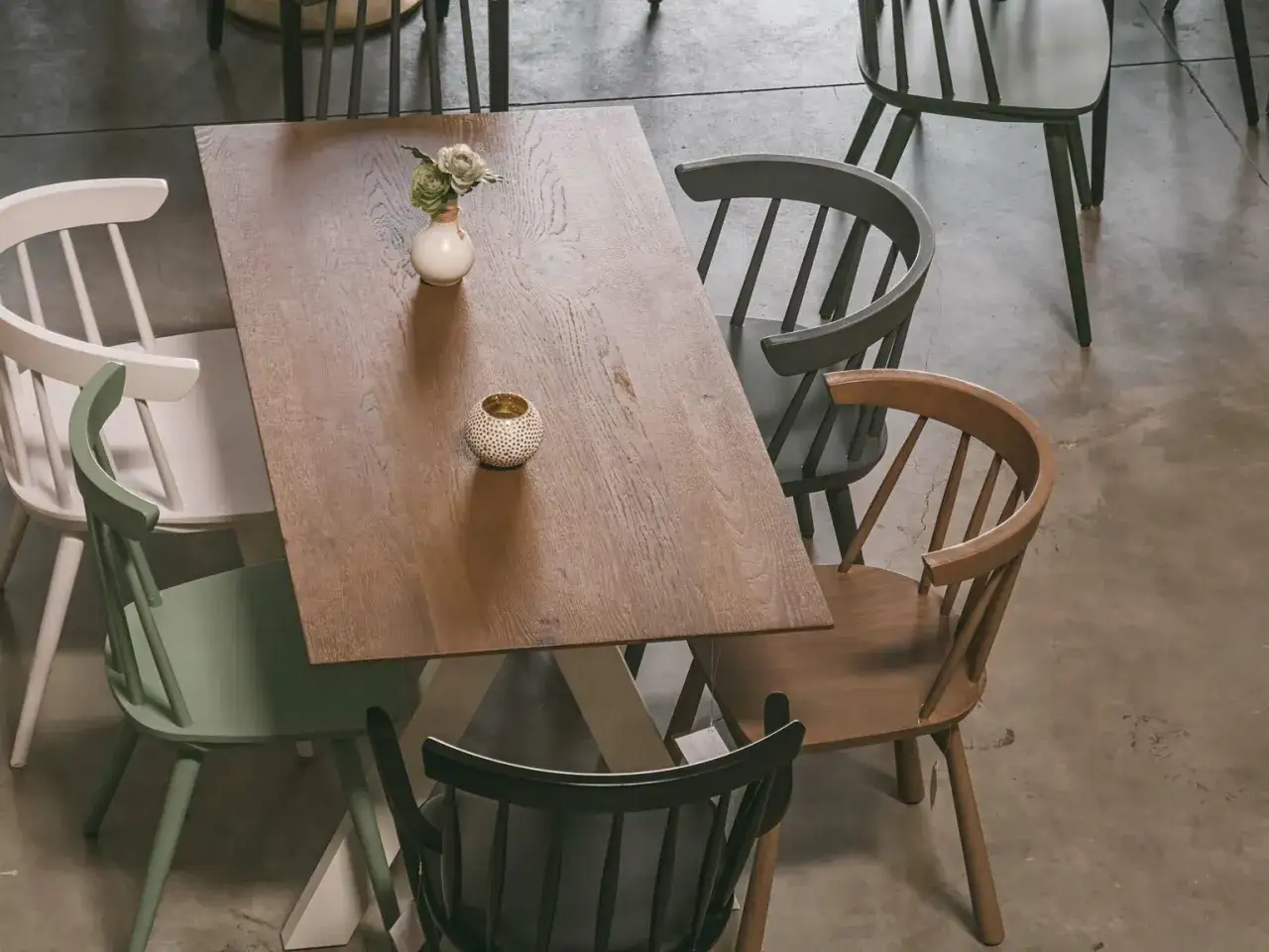 Materialien Gastronomiem&ouml;bel Vergleich