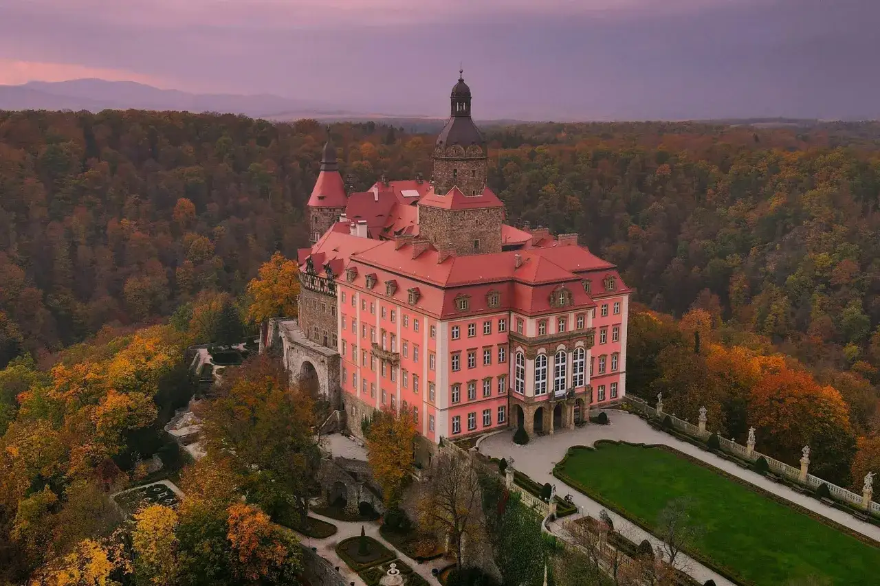 Zamek Malbork Zamek Czocha Szlak Orlich Gniazd Zamek Książ