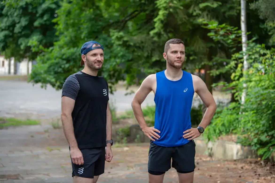 Str&oacute;j biegowy na lato