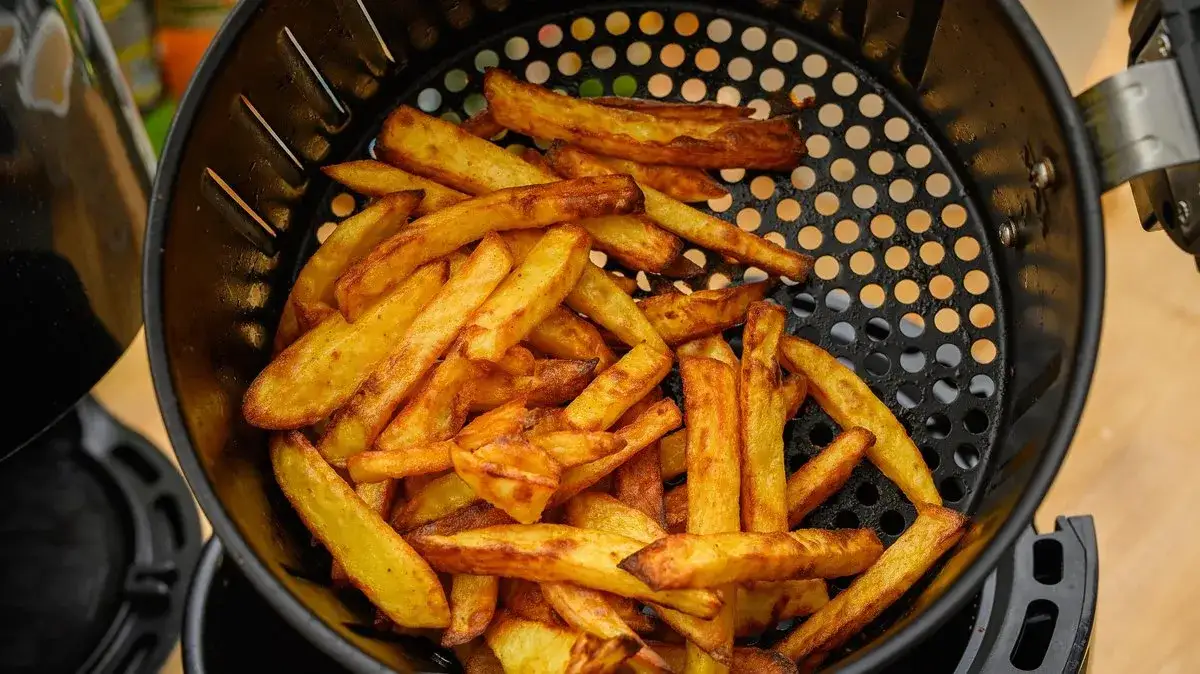 Podwójne smażenie frytek, chrupiące frytki domowe