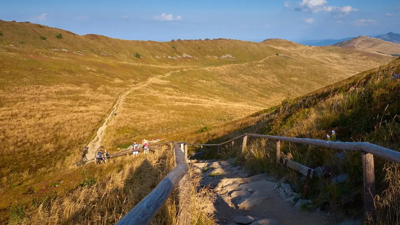 Mapa Bieszczad z zaznaczonymi miejscowościami turystycznymi