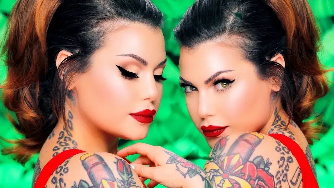 Pin-up makeup red lipstick cat eye eyeliner