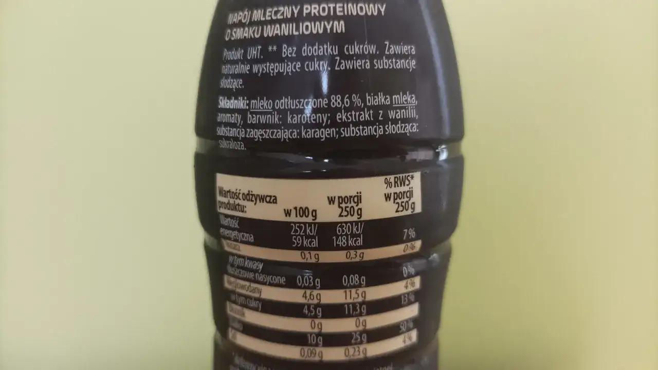 etykieta koktajl białkowy Go Active skład