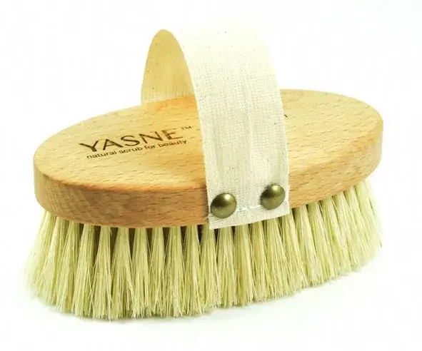 R&oacute;żne rodzaje szczotek do masażu na sucho