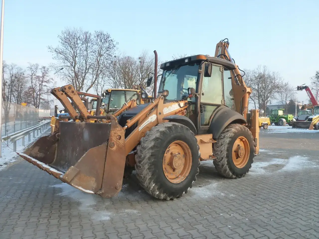 popularne modele koparko-ładowarek JCB CAT Case New Holland