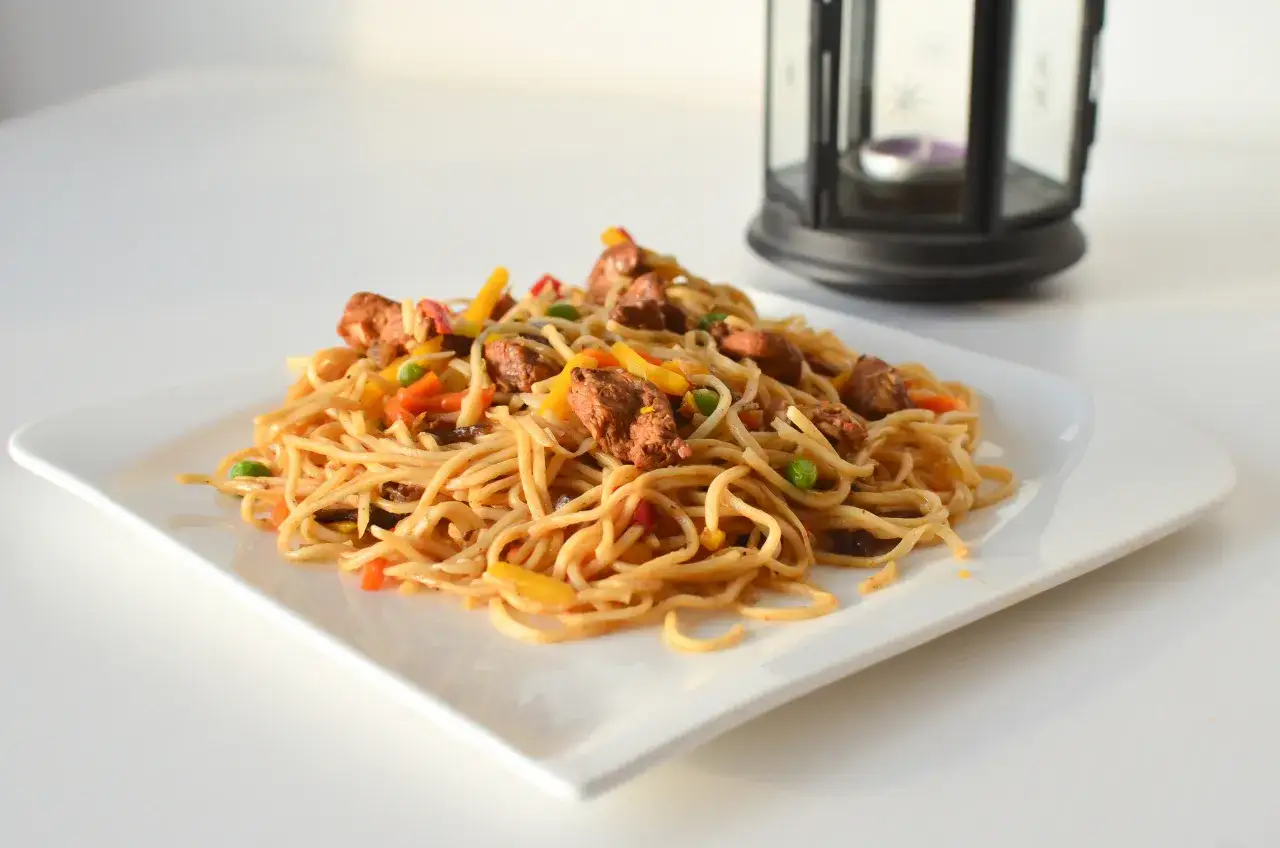 Zdjęcie Jak zrobić chiński makaron w 20 minut - szybki i smaczny przepis