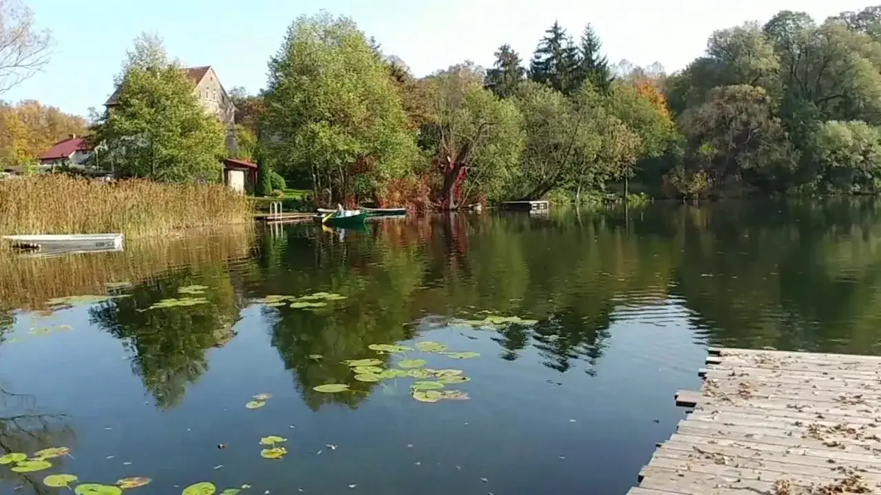 Zdjęcie Działki rekreacyjne nad jeziorem Lubuskie – idealne na wakacje i inwestycje