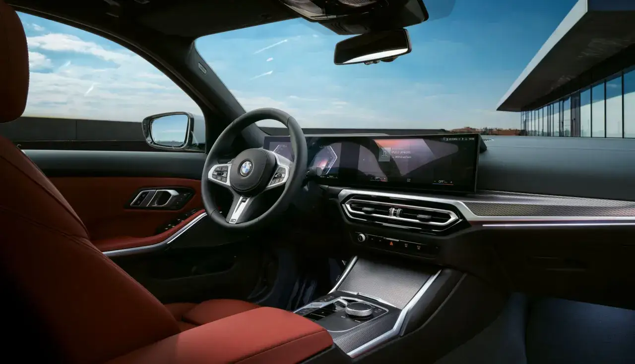 Zdjęcie BMW 330i xDrive – moc, komfort i nowoczesne technologie w jednym.