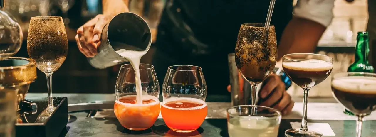 Zdjęcie Jak zrobić dobrego drinka: proste przepisy i sprawdzone triki