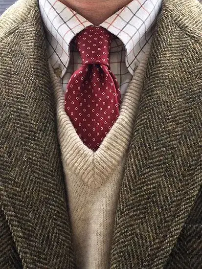 Zdjęcie Koszula w kratę: 7 stylizacji męskich na każdą okazję