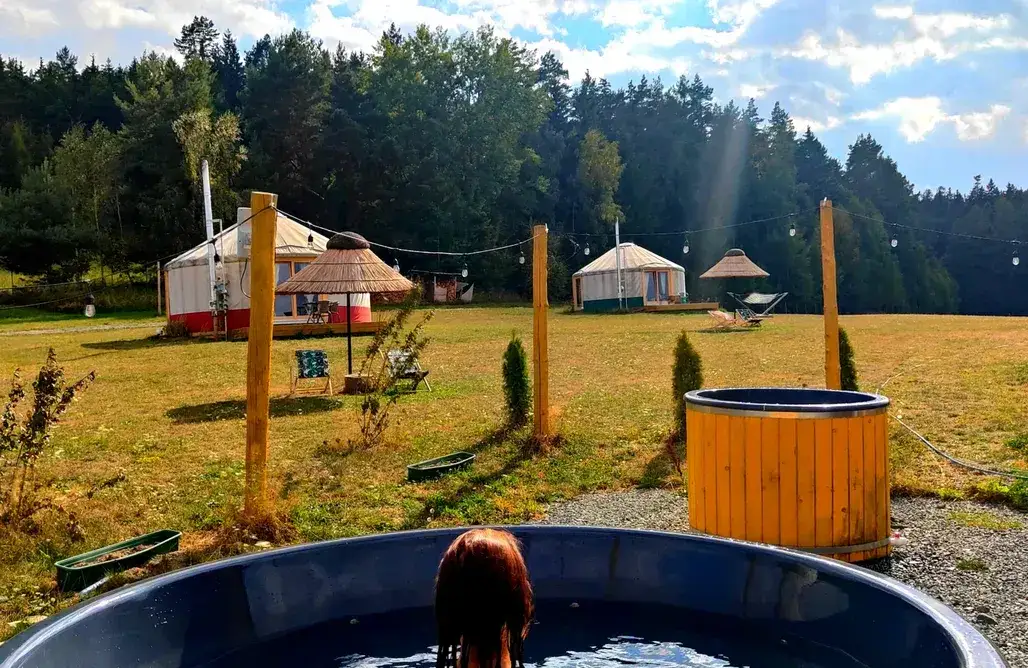 Zdjęcie Wczasy nad jeziorem Dolnośląskie: idealne miejsca na relaks i przygodę