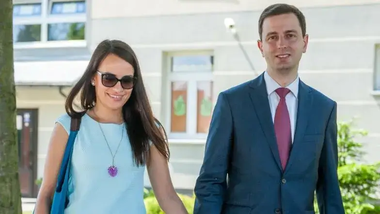 Zdjęcie Kim jest żona Kosiniaka-Kamysza? Zaskakujące fakty o Paulinie