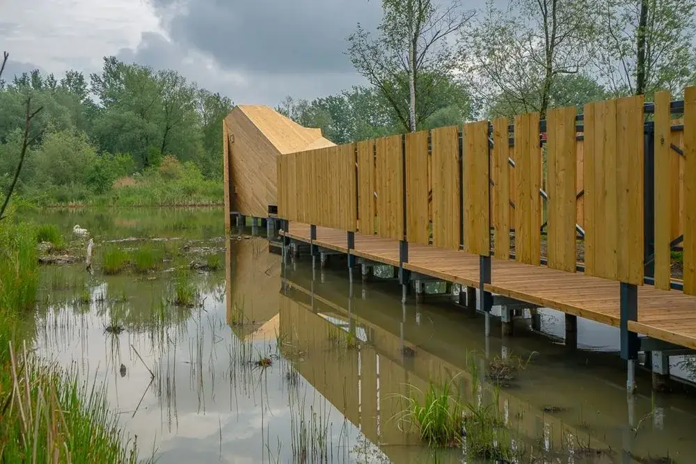 Bobrowisko Stary Sącz drewniana kładka