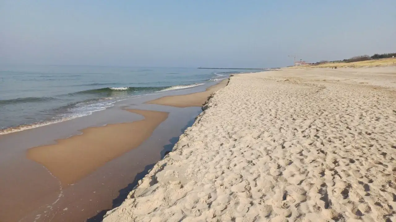 słoneczna plaża marzec
