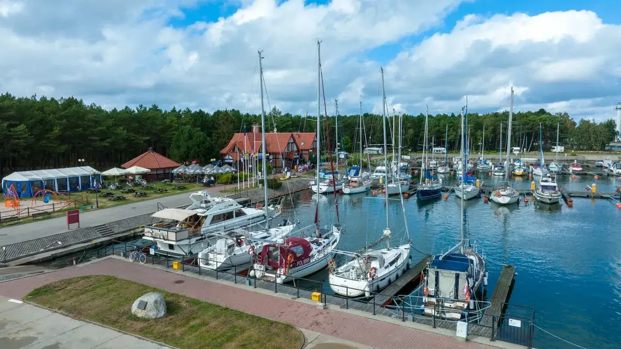 port w Łebie atmosfera