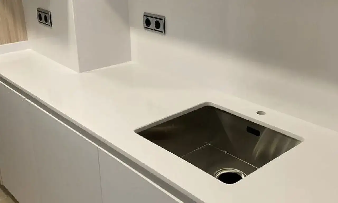 Zdjęcie Silestone: &iquest;La encimera perfecta? Ventajas, precios y cuidados expertos