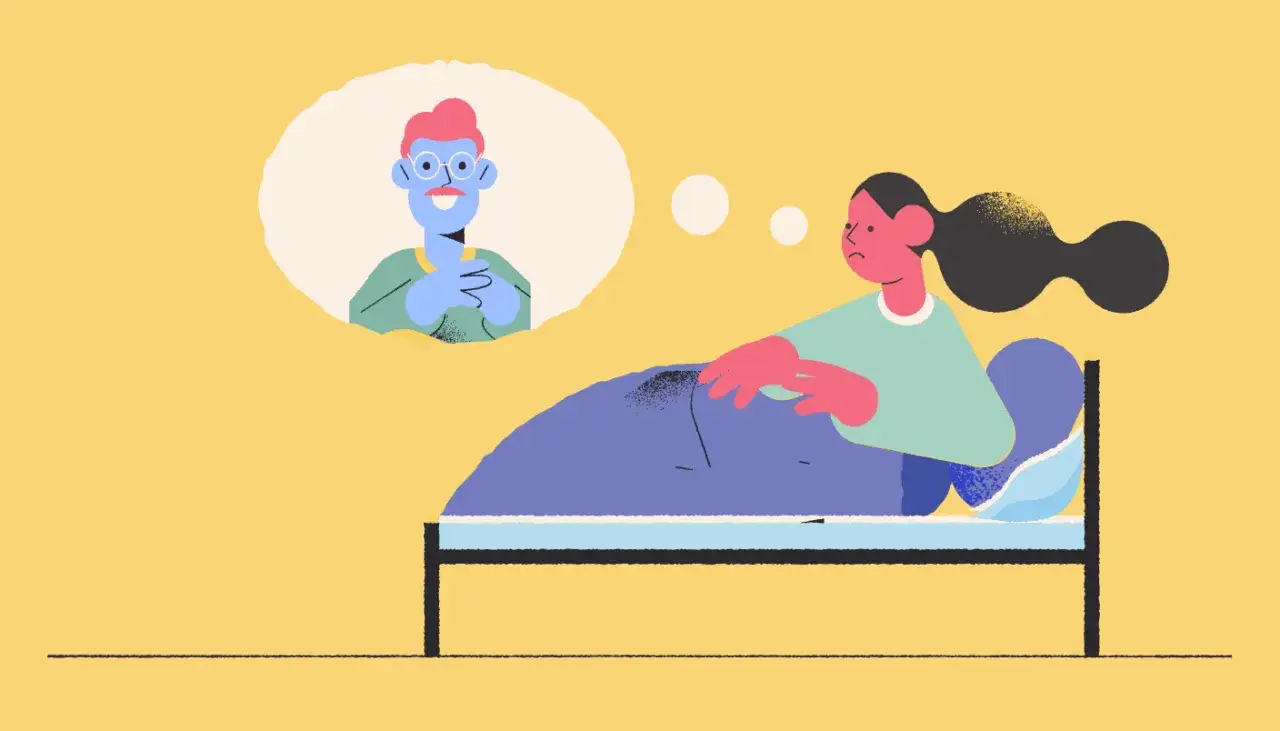 Kobieta w łóżku, dręczona wspomnieniami, zastanawia się: ptsd co to?