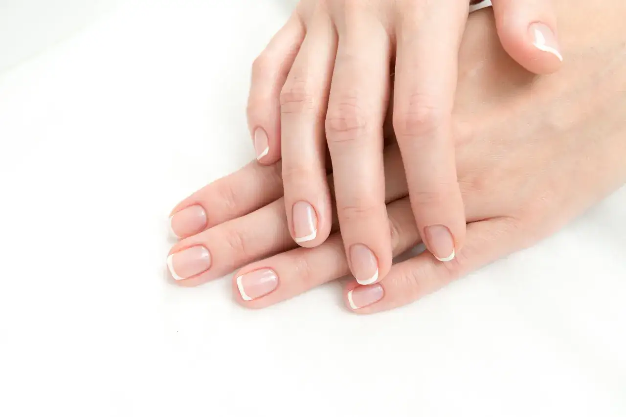 Zdjęcie Manicure biologiczny na czym polega i jakie ma korzyści dla paznokci