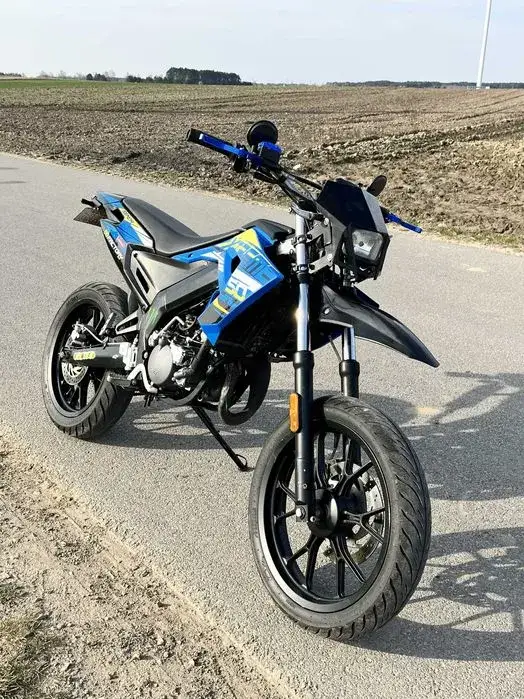 Zdjęcie Ile kosztuje motorower? Ceny, które zaskoczą i pomogą w wyborze