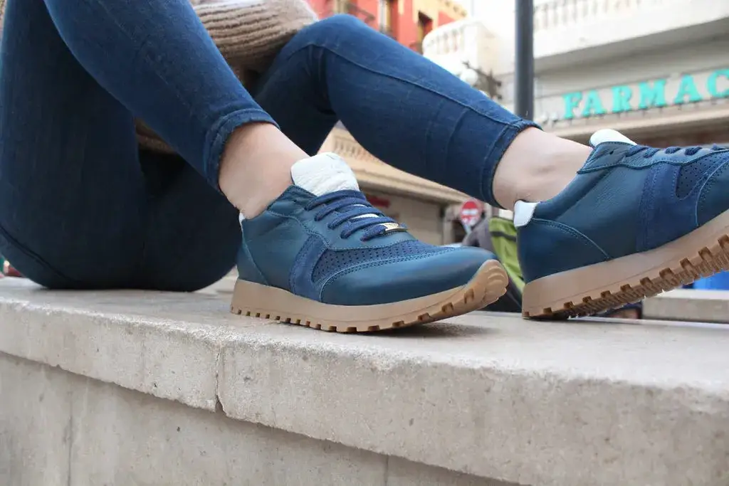 Zdjęcie Zapatos azules para mujer: estilos irresistibles que no puedes perderte
