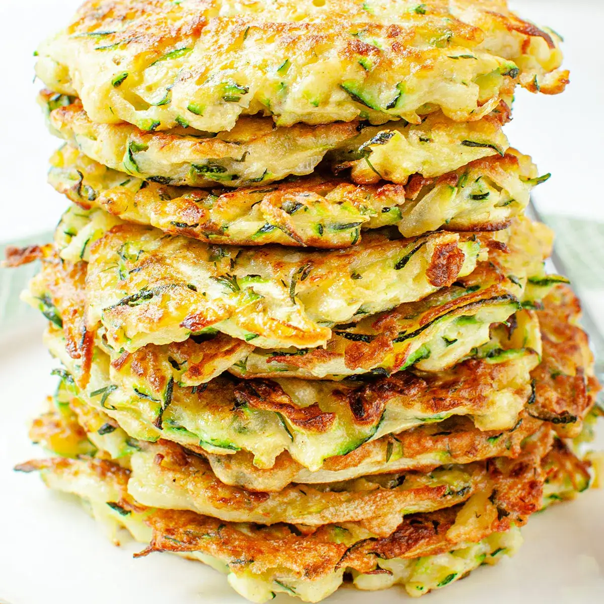 Zdjęcie Jak się robi placki z cukini - prosty przepis na pyszne danie