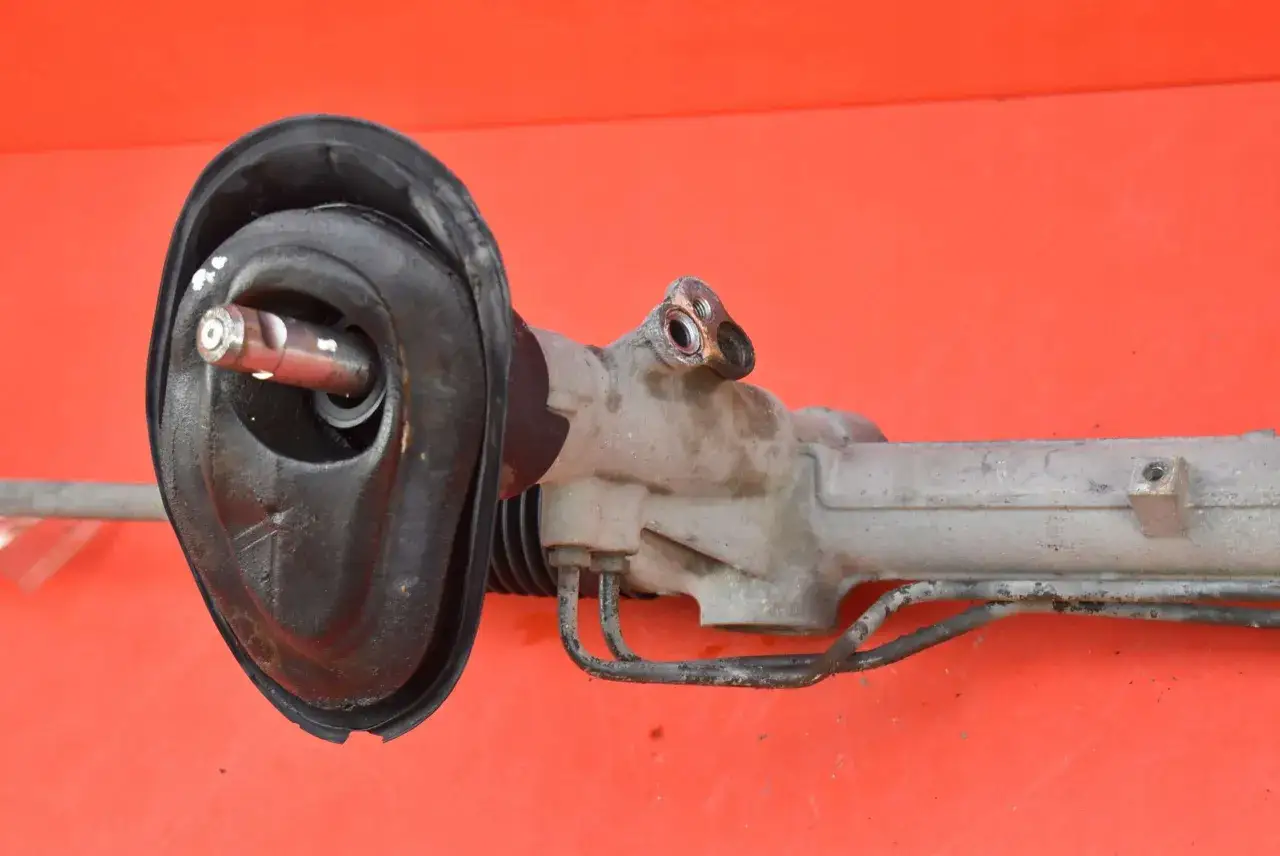 Zdjęcie Objawy uszkodzonej maglownicy w Volvo V50, które mogą zaskoczyć