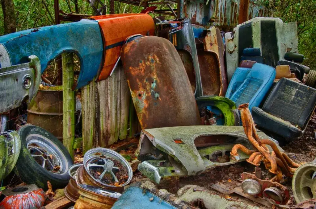 Zdjęcie Recykling samochod&oacute;w: jak uniknąć koszt&oacute;w i zyskać na utylizacji