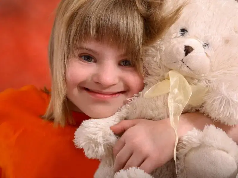 Zdjęcie Jak pracować z dzieckiem z zespołem Downa – praktyczne wskazówki i metody