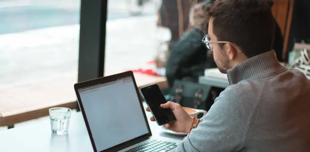 Zdjęcie Reklamacja czy odstąpienie od umowy - co wybrać w trudnej sytuacji?