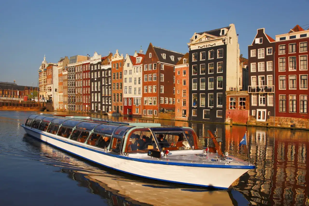 Rejs po kanałach Amsterdamu UNESCO