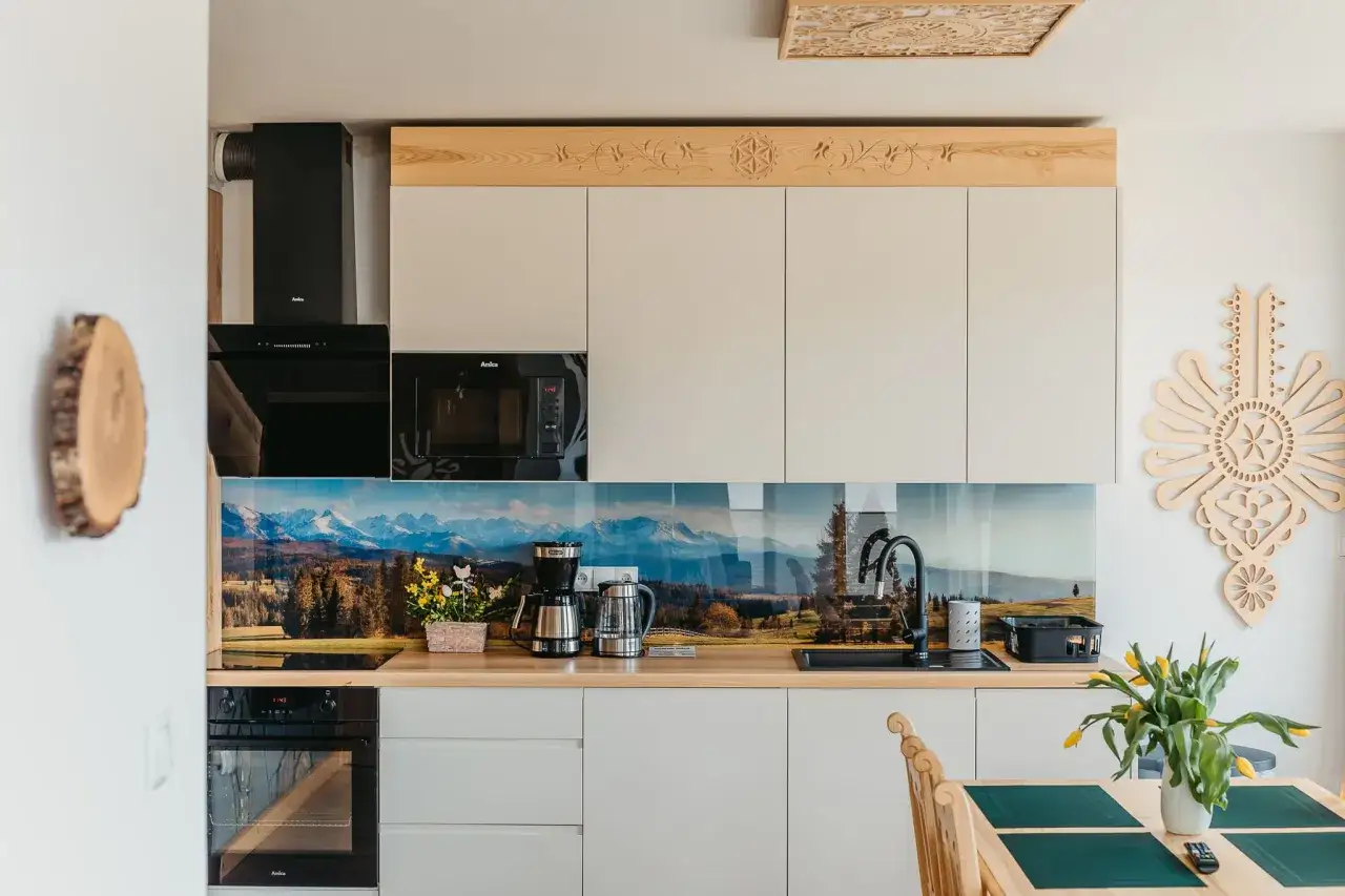 Apartamenty Bachledzki Wierch wnętrza wystr&oacute;j g&oacute;ralski