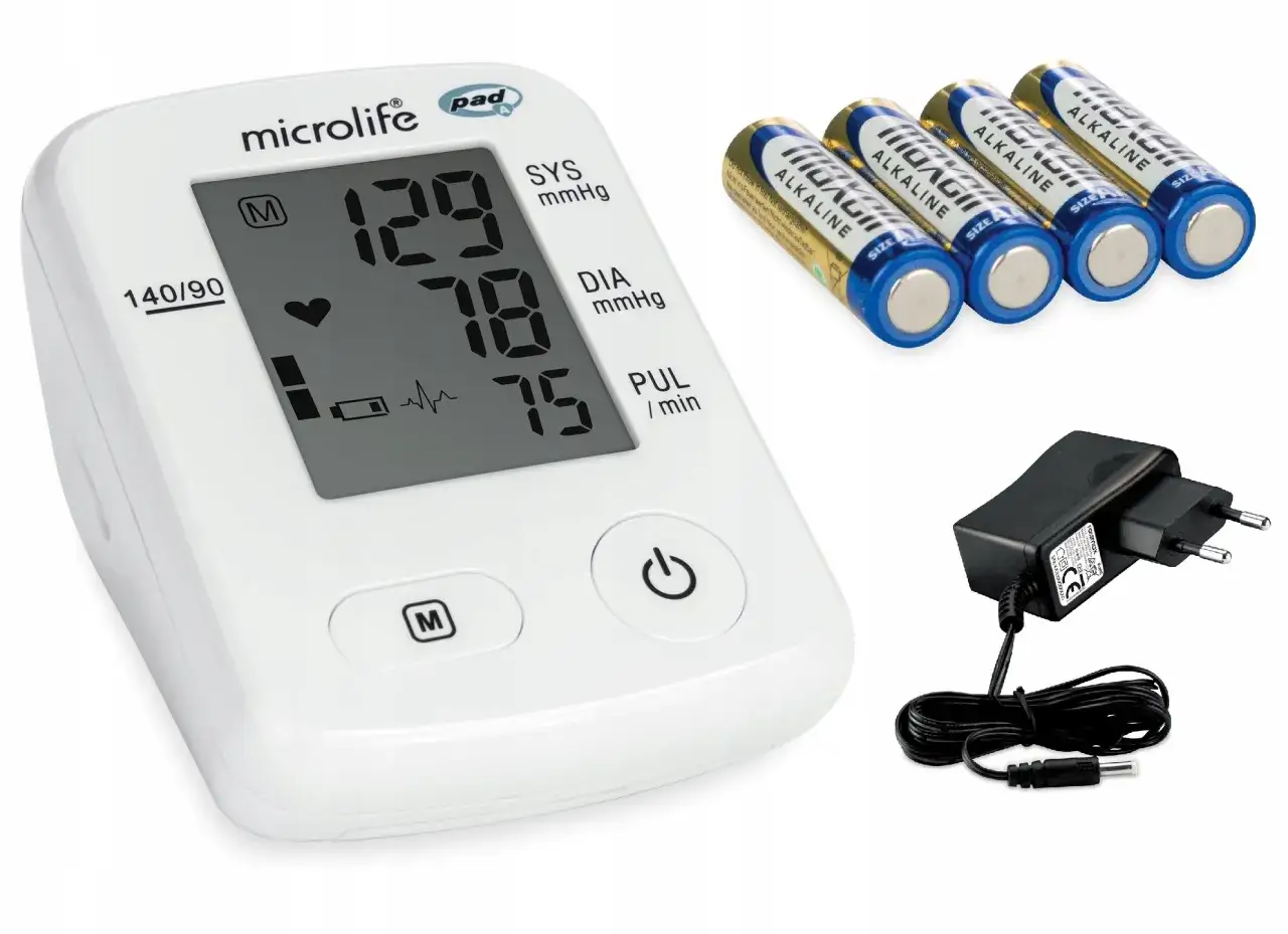 Ciśnieniomierz z wynikiem 140/90 mmHg