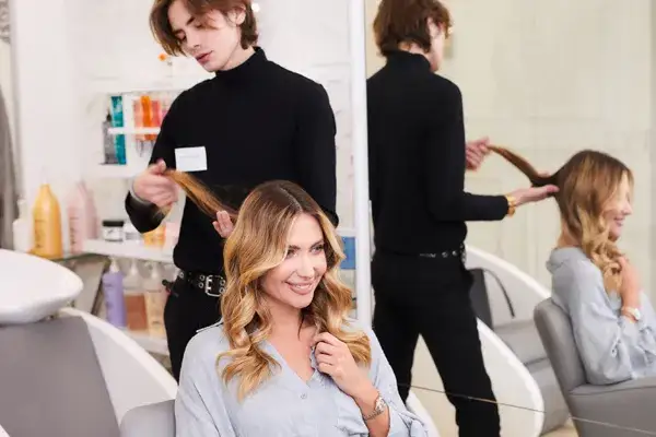 prostowanie włos&oacute;w metodą wrapping