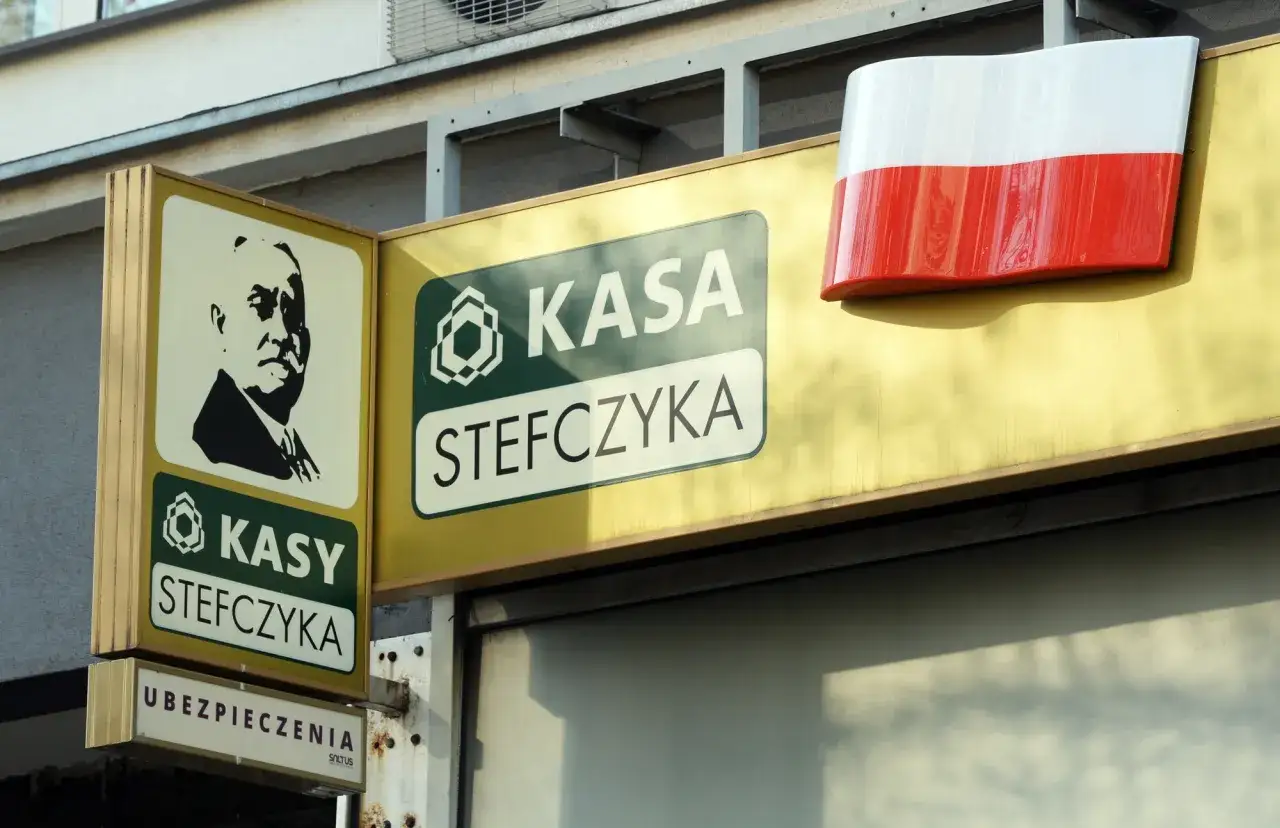 Kasy Stefczyka, symbol polskiej oszczędności, choć niektórzy widzą w nich skok w nieznane.