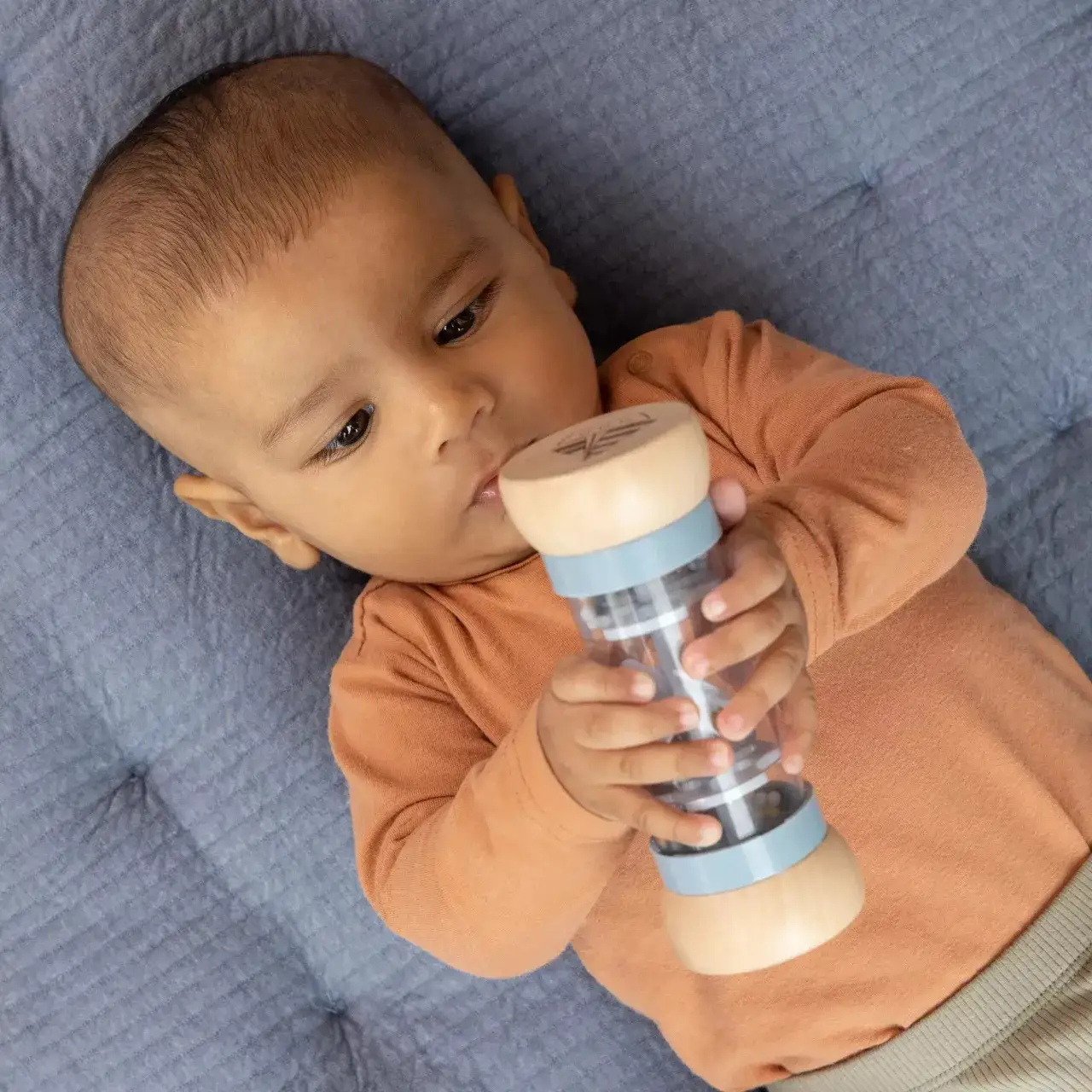 Zdjęcie Deszczownica zabawka - odkryj różnorodność i korzyści dla dzieci