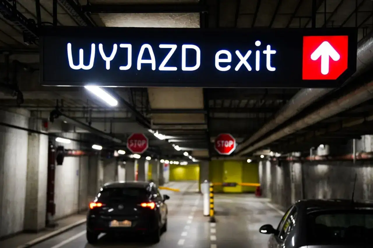 Parking podziemny Galeria Katowicka wjazd