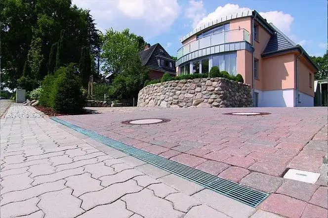 odwodnienie liniowe podjazd przykłady