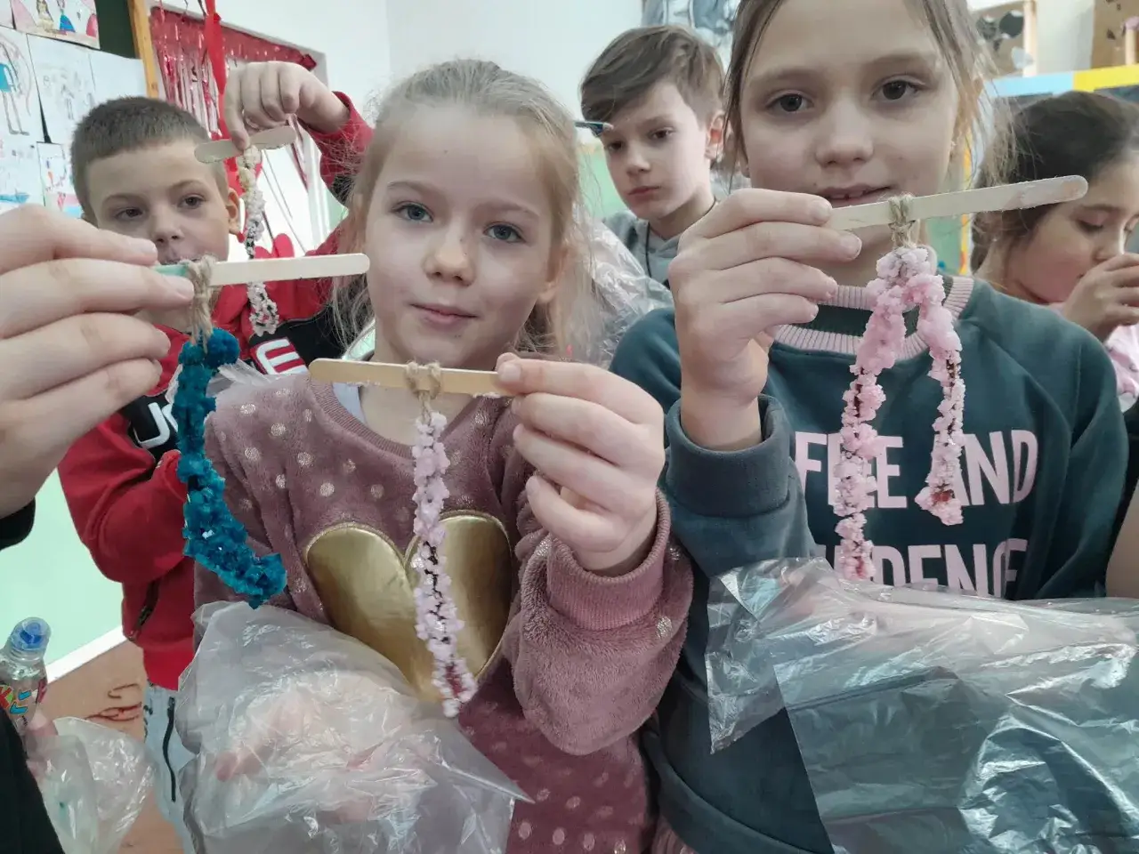 Dziecko z kryształami soli