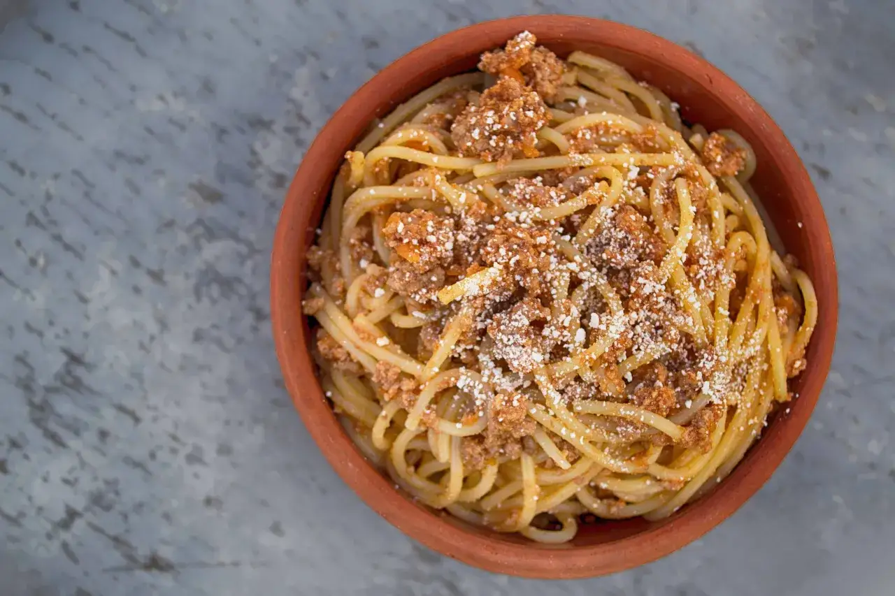 suche i ugotowane spaghetti porównanie