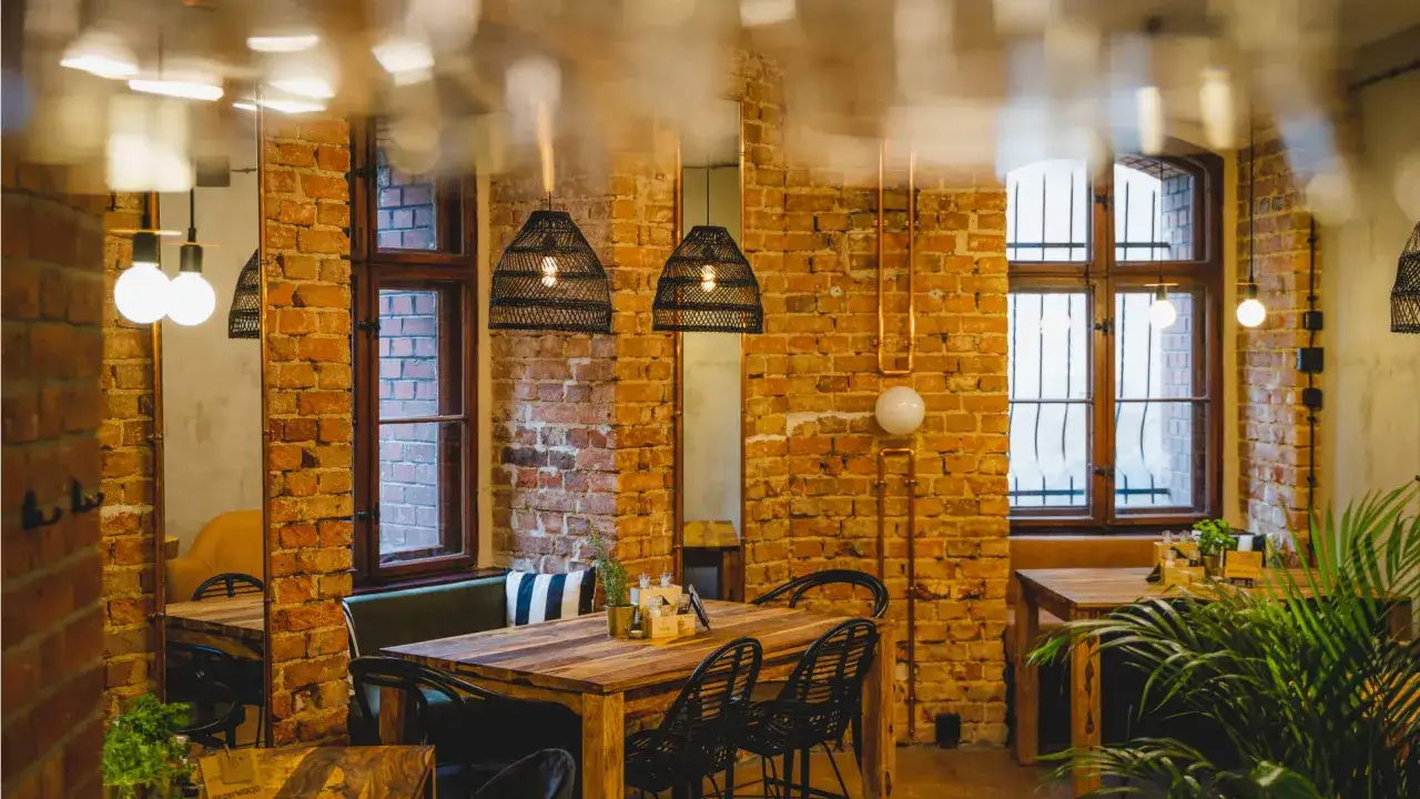 Rynek Świdnica restauracje wieczorem