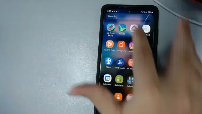 aplikacja Shazam SoundHound interfejs