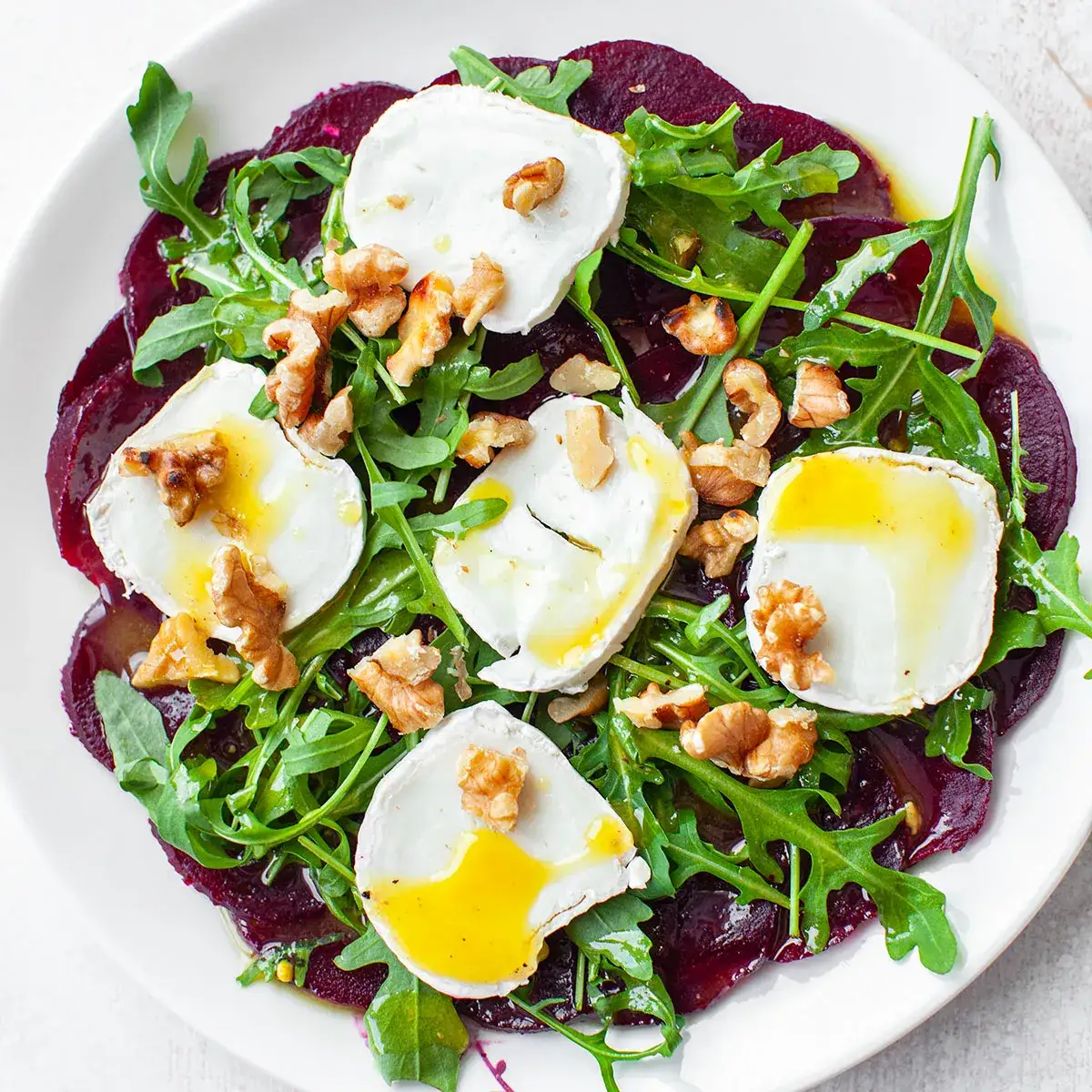 Zdjęcie Najlepsze sosy do carpaccio z buraka, które podkreślą jego smak