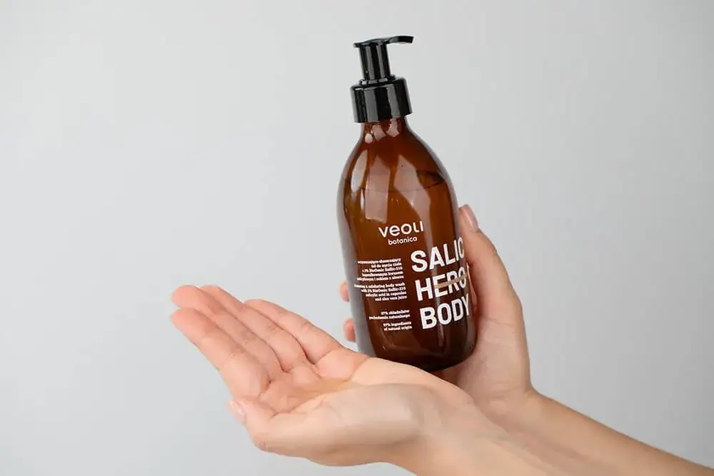 Kosmetyki do pielęgnacji pleców z trądzikiem