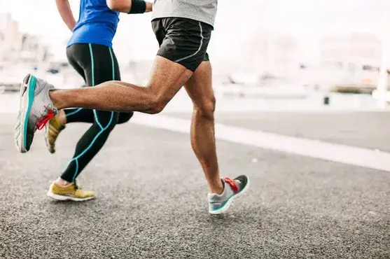 Zdjęcie Co jeść po maratonie, aby szybko zregenerować siły i uniknąć błędów