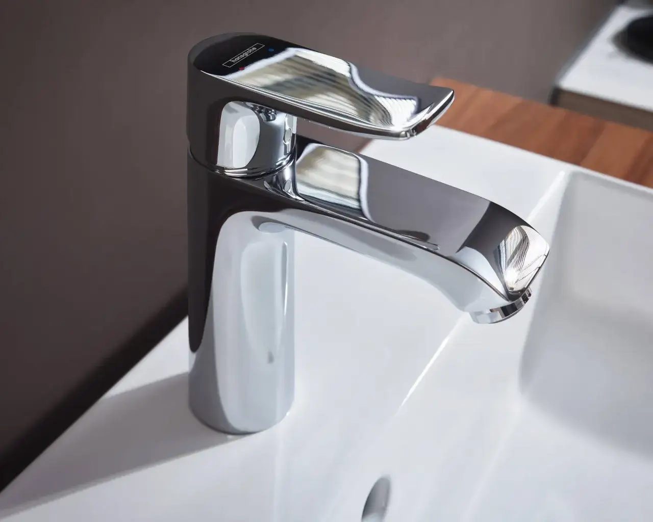 Zdjęcie Grifer&iacute;a de ba&ntilde;o: Gu&iacute;a experta para elegir estilo, funci&oacute;n y ahorro