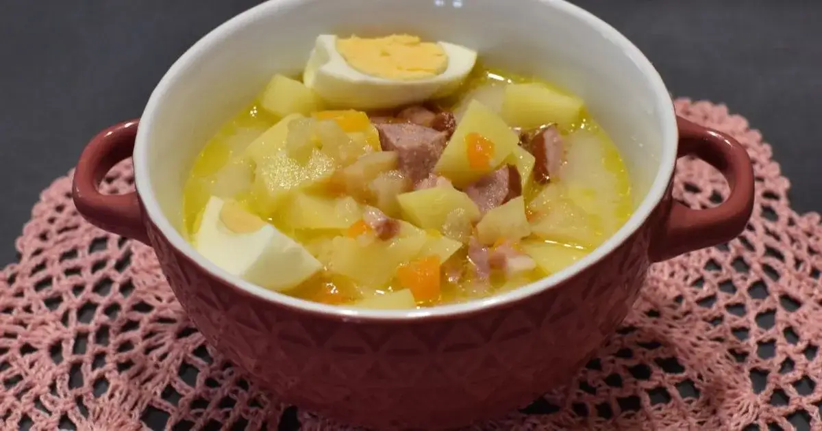 Zdjęcie Najlepsze zupy na wywarze z golonki: przepisy i porady