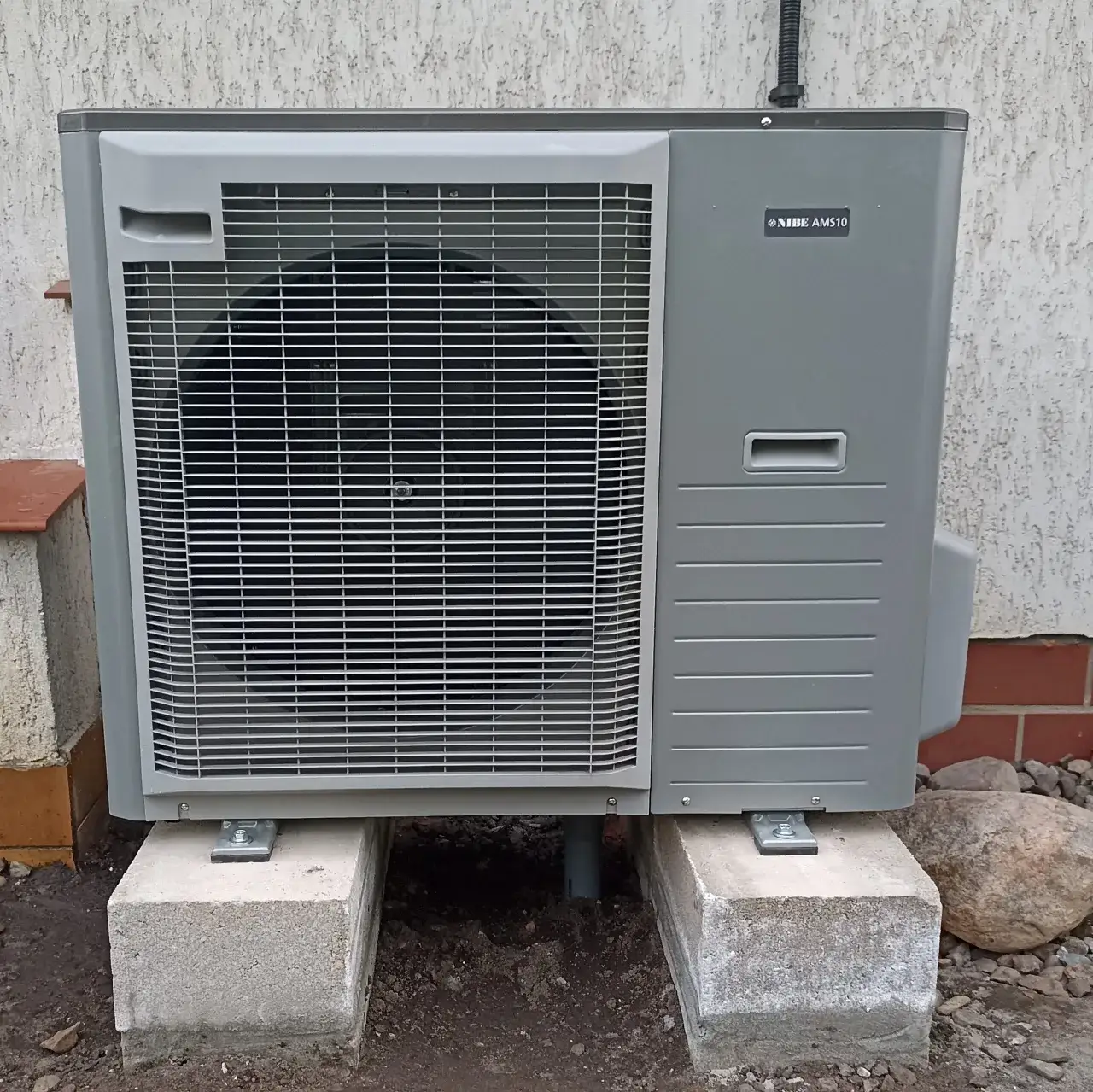 Zdjęcie Dlaczego pompa ciepła słabo grzeje? Oto najczęstsze przyczyny i rozwiązania