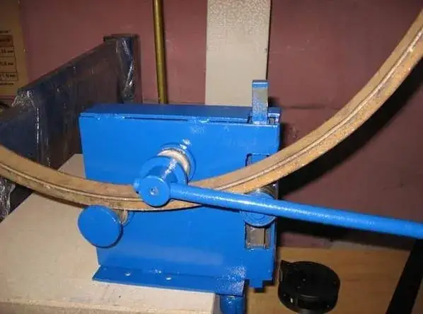 Zdjęcie Jak zrobić giętarkę do rur - proste kroki i materiały do budowy